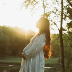 Postpartum Anxiety in New Mothers: In-depth Analysis of Emotional Dilemmas and Causes in Early Parenthood